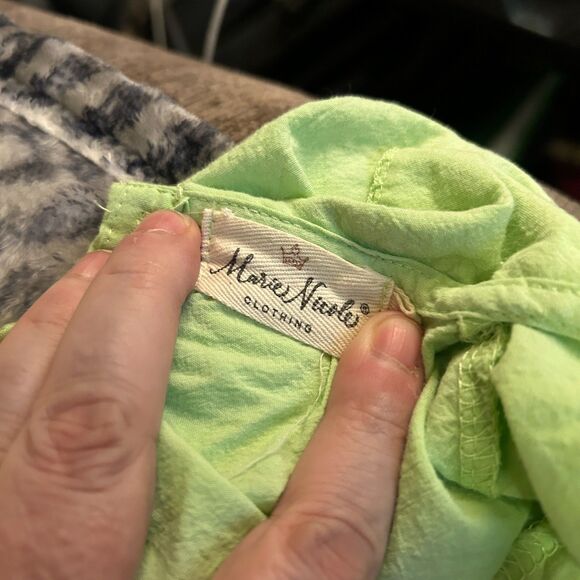 Marie Nicole Girls Green Smocked Easter Bunny Dress Size 5 / 6 Est Tagged 5XL - Picture 5 of 7